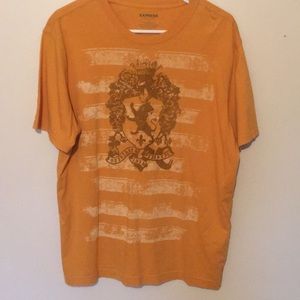Express graphic tee